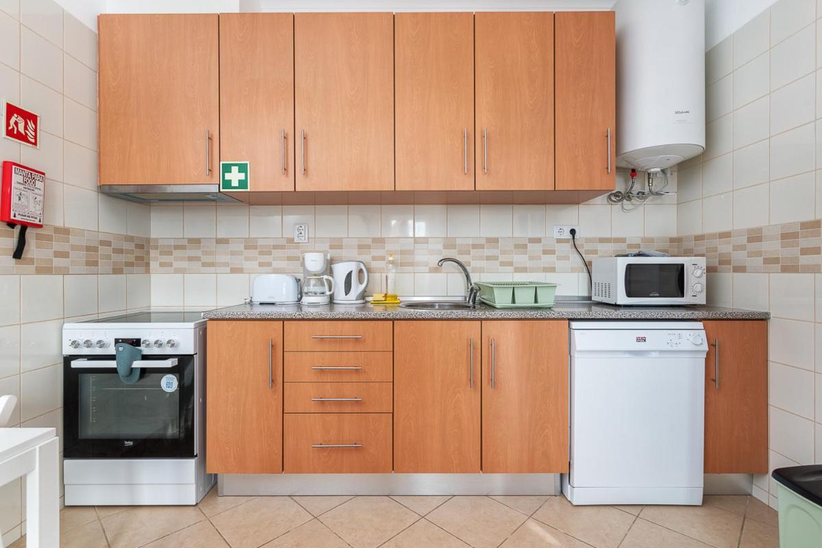 Blife Salinya Private Rooms At N125 Olhão Buitenkant foto